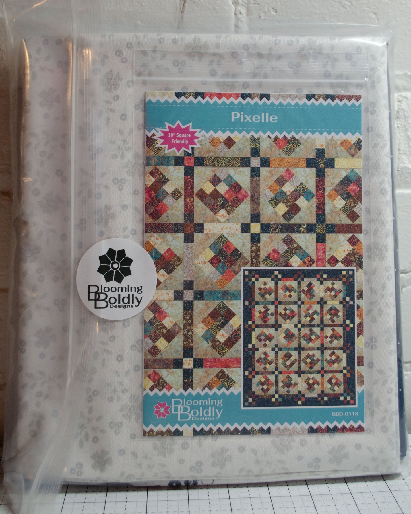 Pixelle Vibrance Quilt Kit