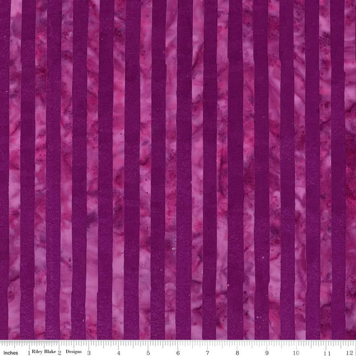 Batik Get in Line Purple Outburst Yardage (1/2 Yard)