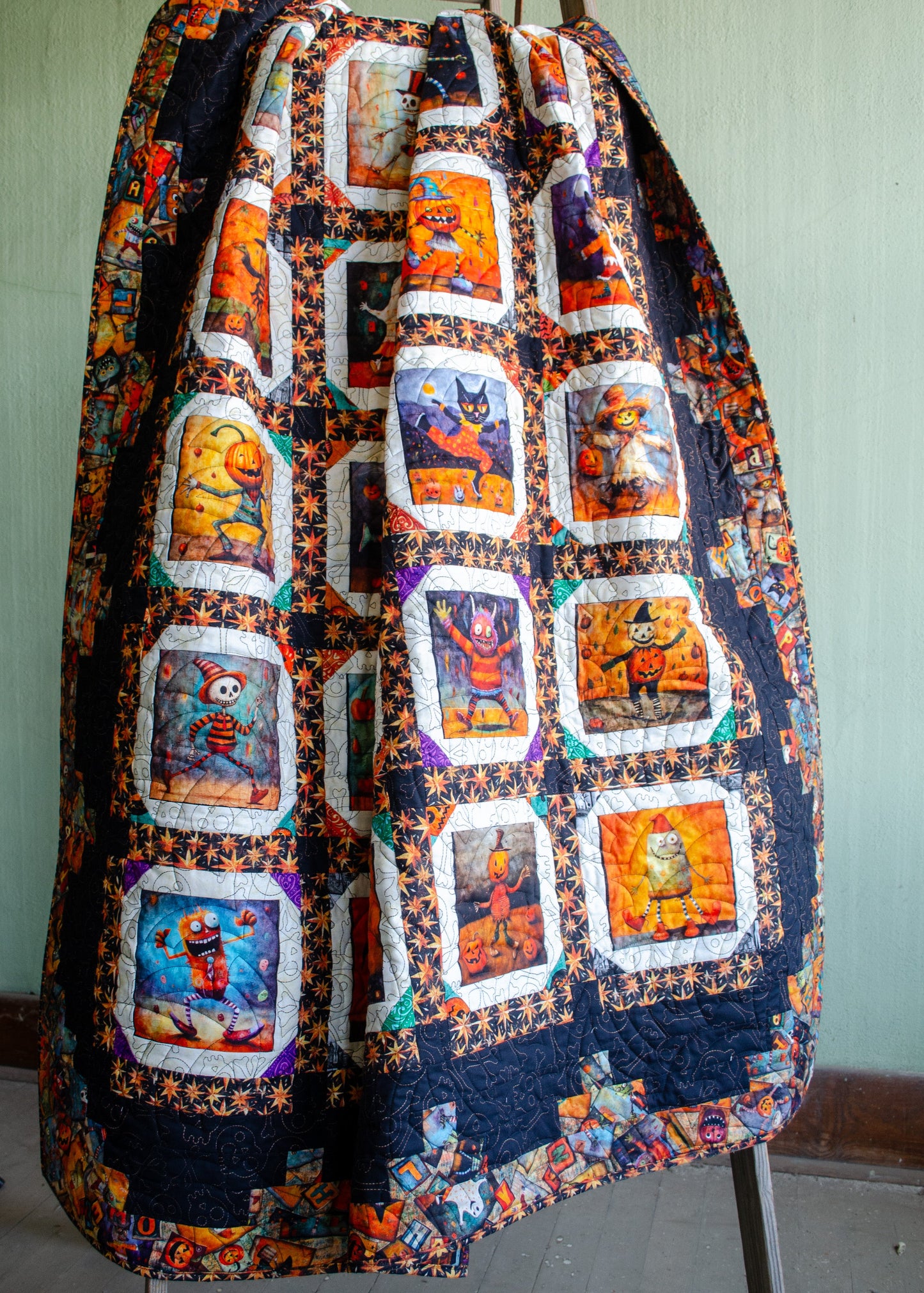 Creepin' It Real Photo Wall Quilt Kit